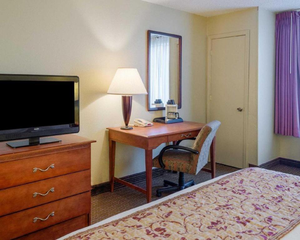 Rodeway Inn グリーンビル エクステリア 写真