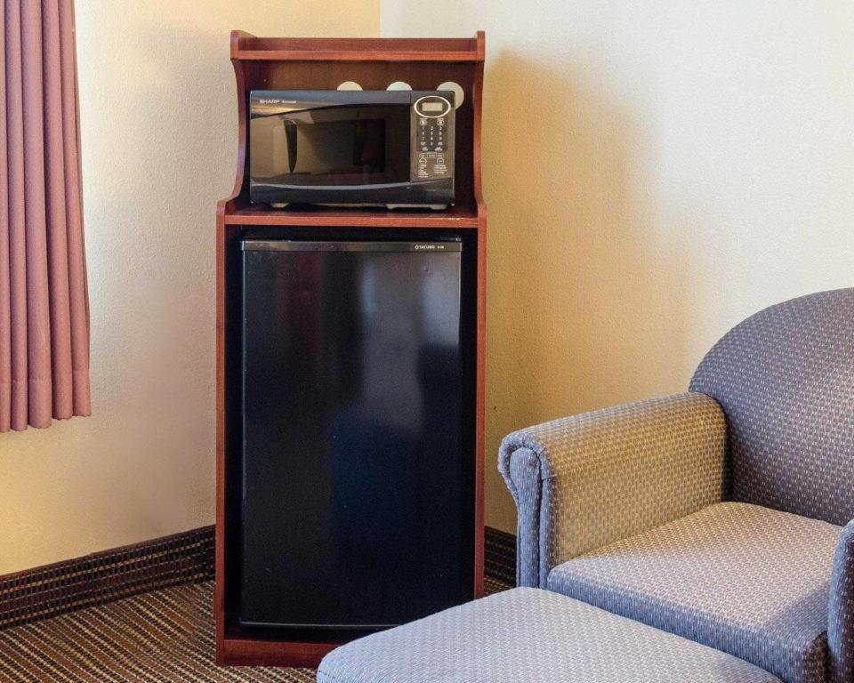 Rodeway Inn グリーンビル エクステリア 写真