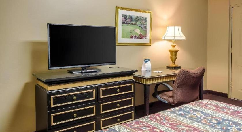 Rodeway Inn グリーンビル エクステリア 写真